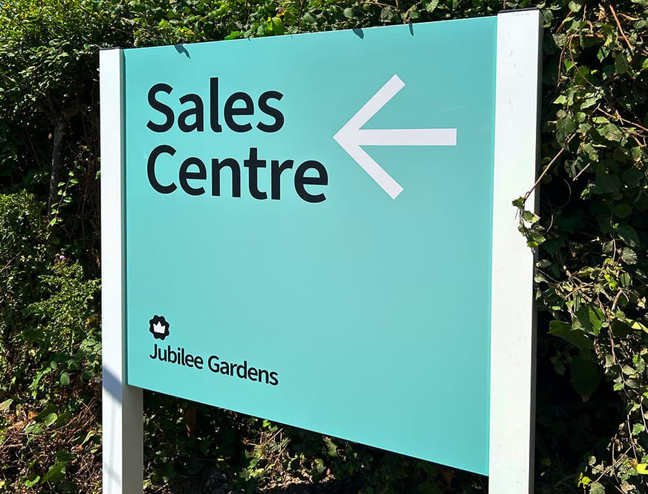 Sale Centre Sign